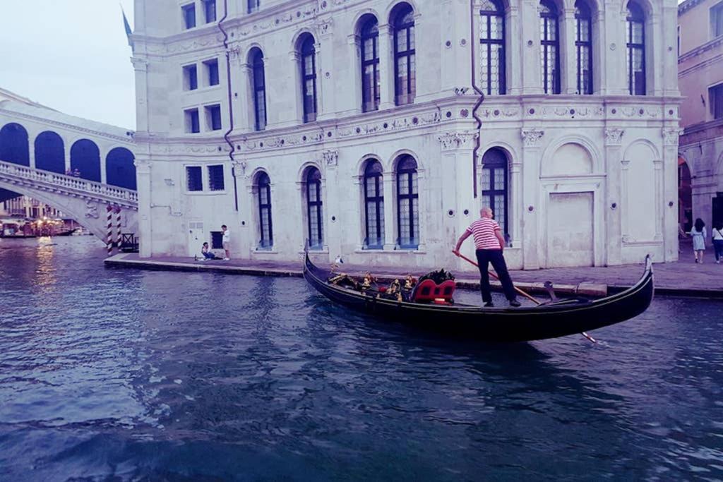 Large Top 3 Rooms Flat Central Rialto Venedig Eksteriør billede